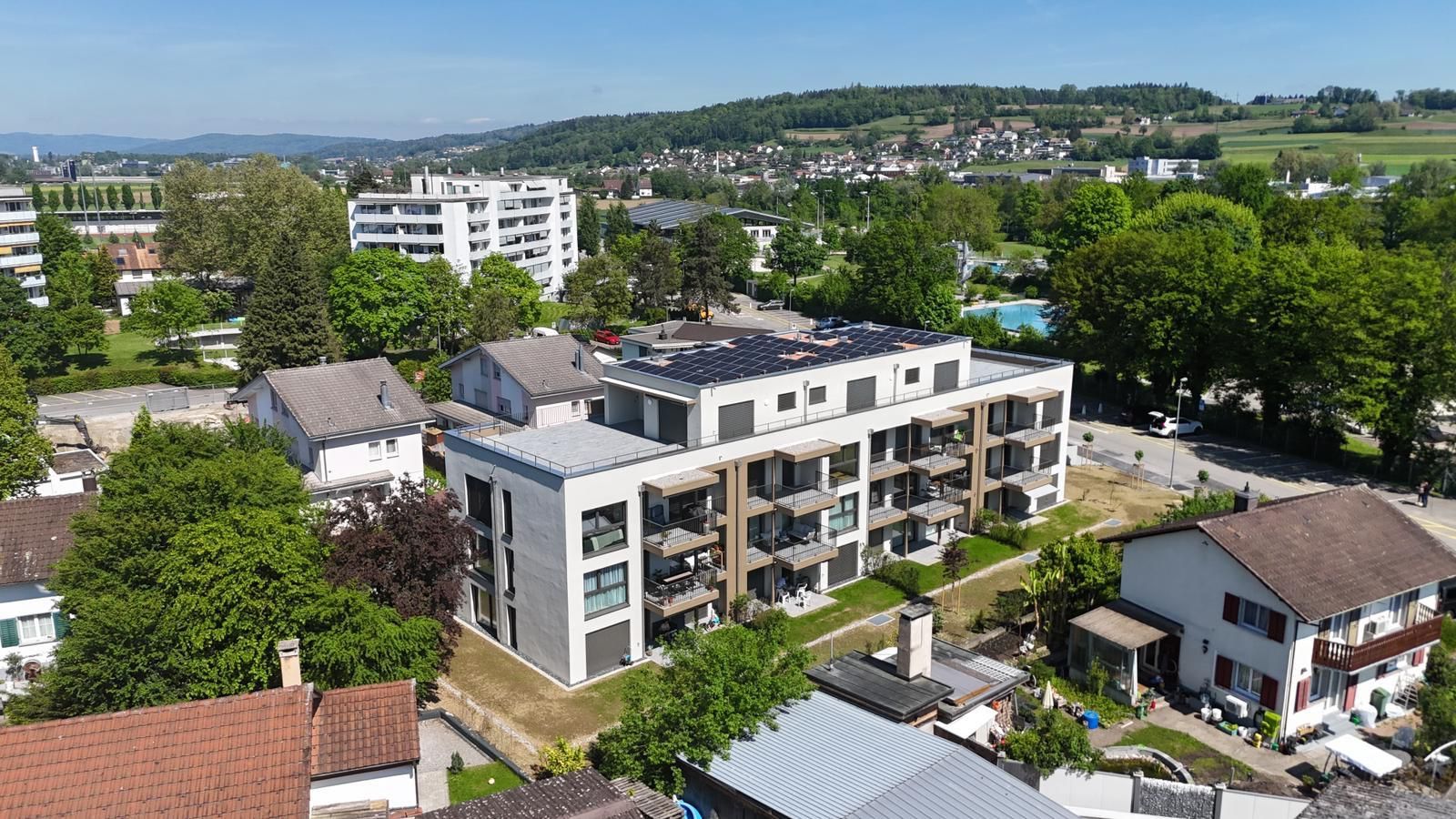 Mehrfamilienhaus Neubau – Luftaufnahme (Peschar Allround)